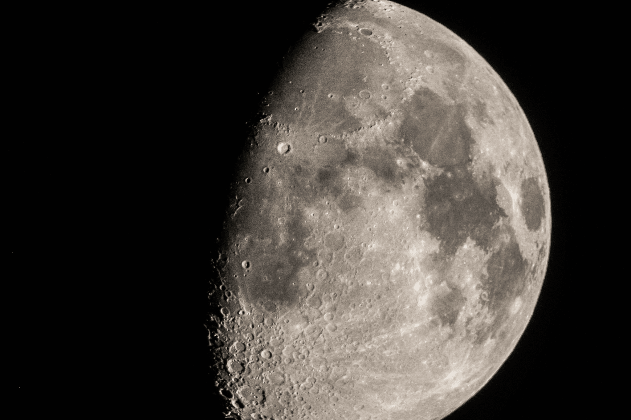 The Moon, taken with a Celestron Starsense Explorer 130 and a Fujifilm X-S10 using a 2x Barlow lens.